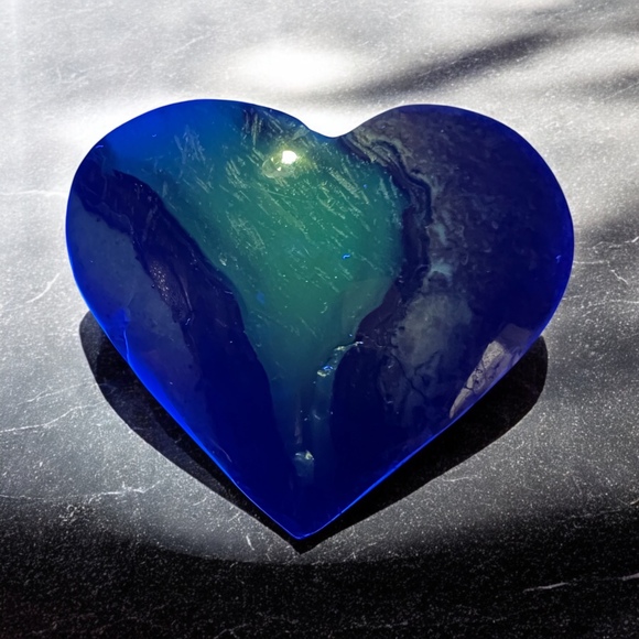 Other - Volcano Agate Heart‎ Carving UV Reactive (#13)